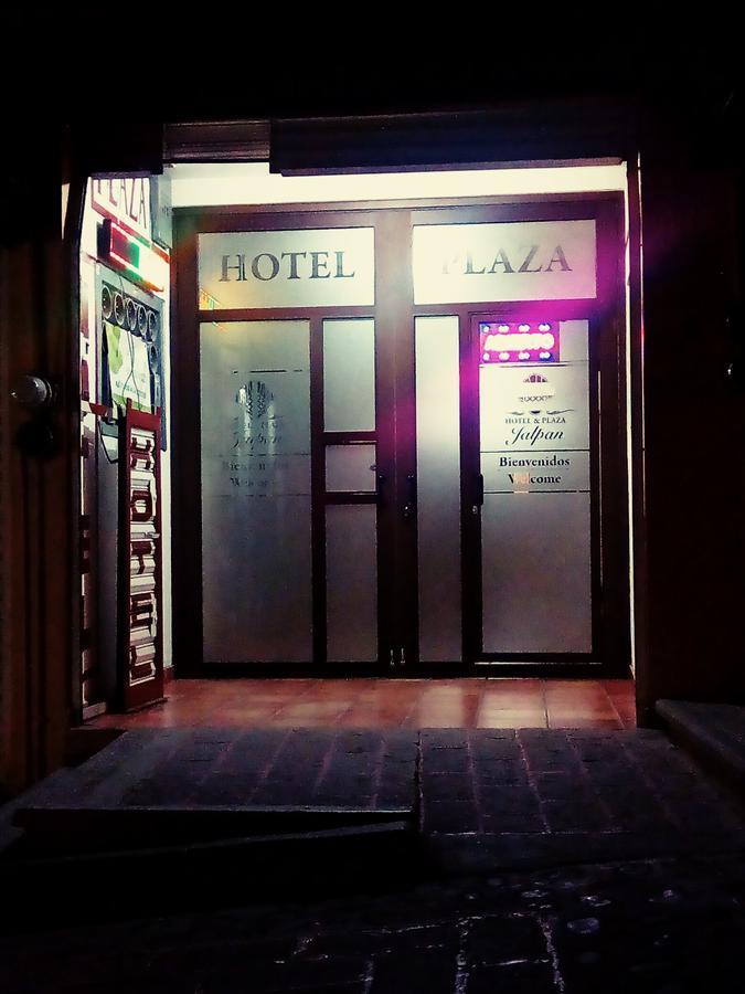 Hotel Y Plaza Jalpan de Serra Exterior foto
